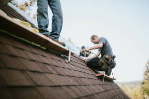 Local Roofers in Van Buren, MS